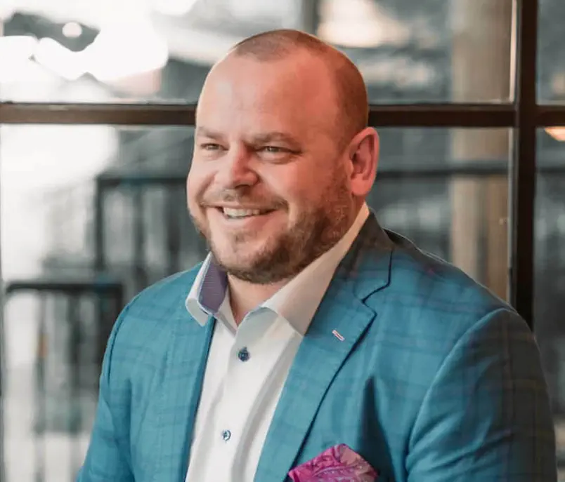 about leadership board derek nixon web